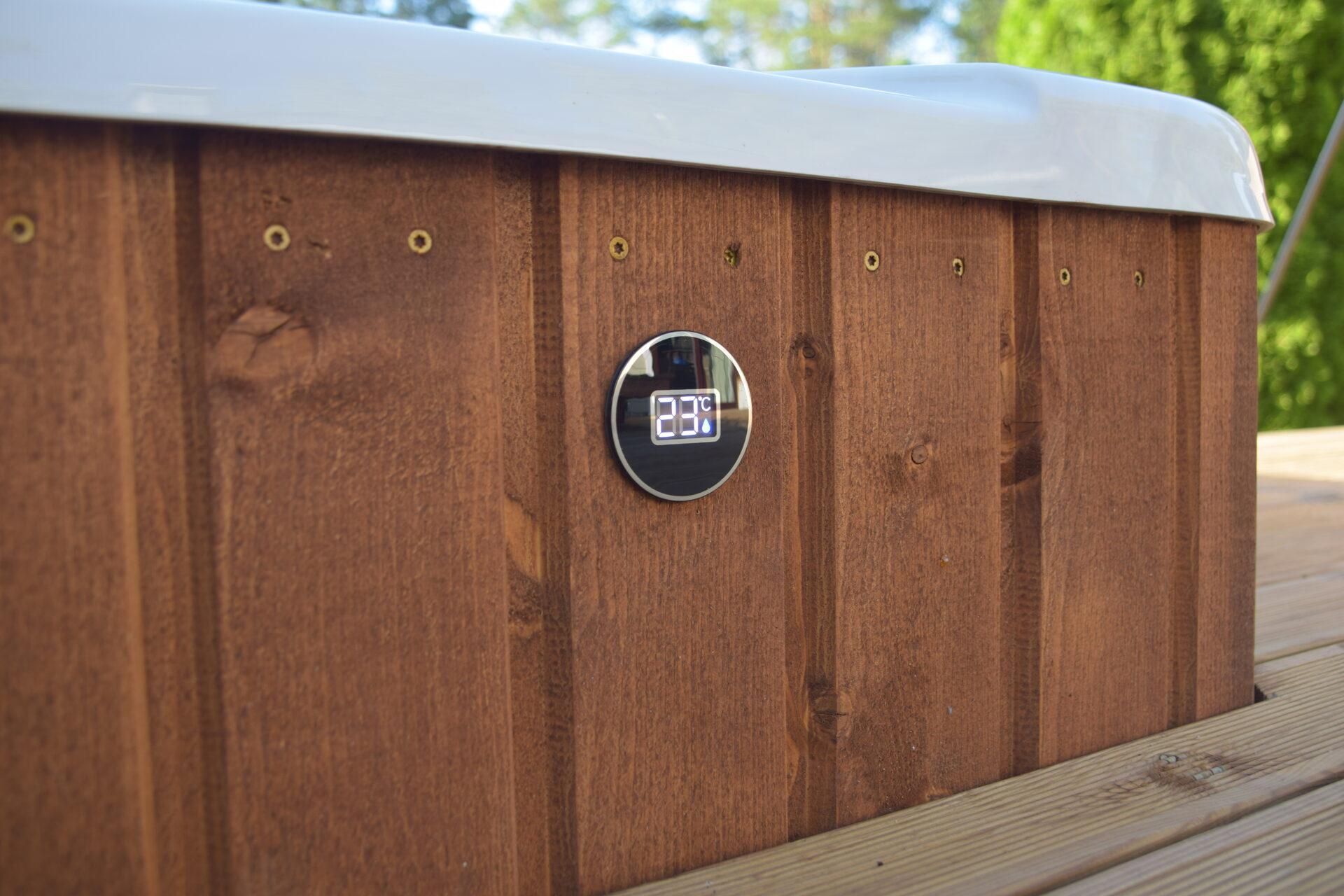 Digital integrated thermometer thumbnail 2
